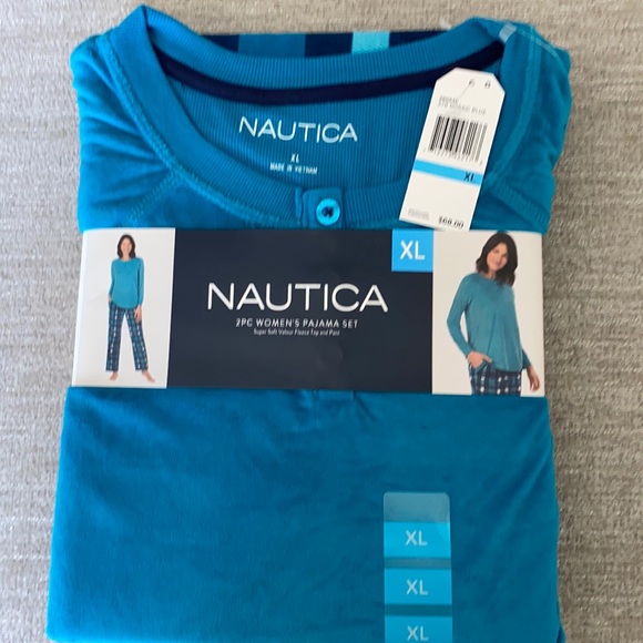 Nautica Super Soft Velour Fleece top/pants pajama Set. Size XL. NWT. - Picture 4 of 7
